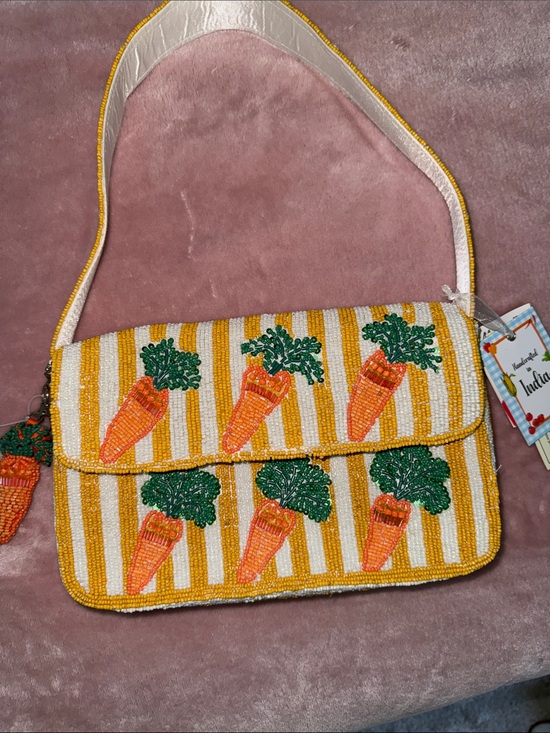 Handcrafted in India Handbags - Beaded bag carrots